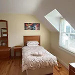 Number 7 Bank House Schull