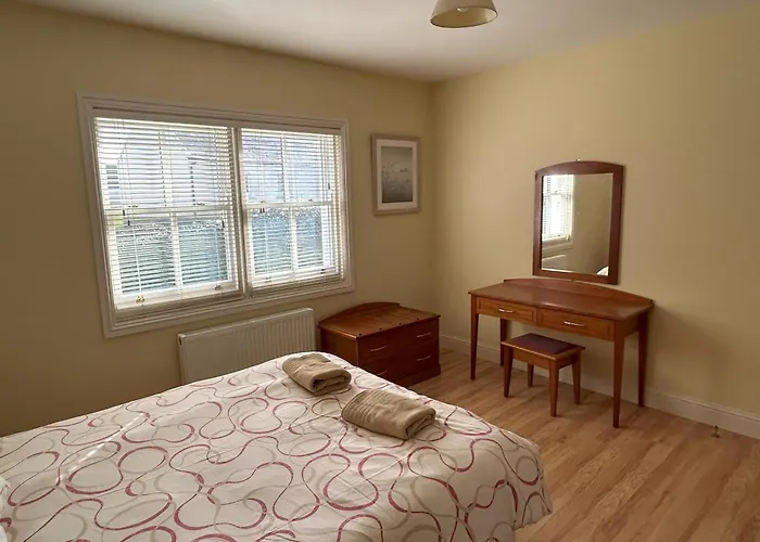 Number 7 Bank House Semesterbostad *